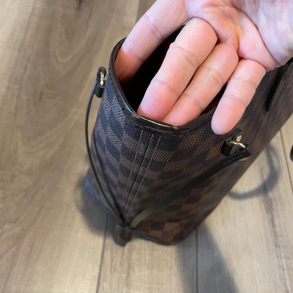 Louis Vuitton Neverfull Damier Ebene MM - Picture 8 of 16